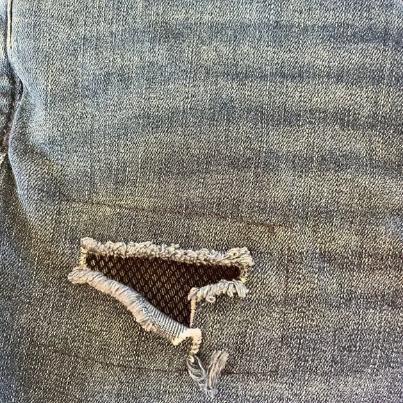 Free People Fishnet Skinny Jean in Tupelo Blue Size 26 With Button Fly - Picture 3 of 12